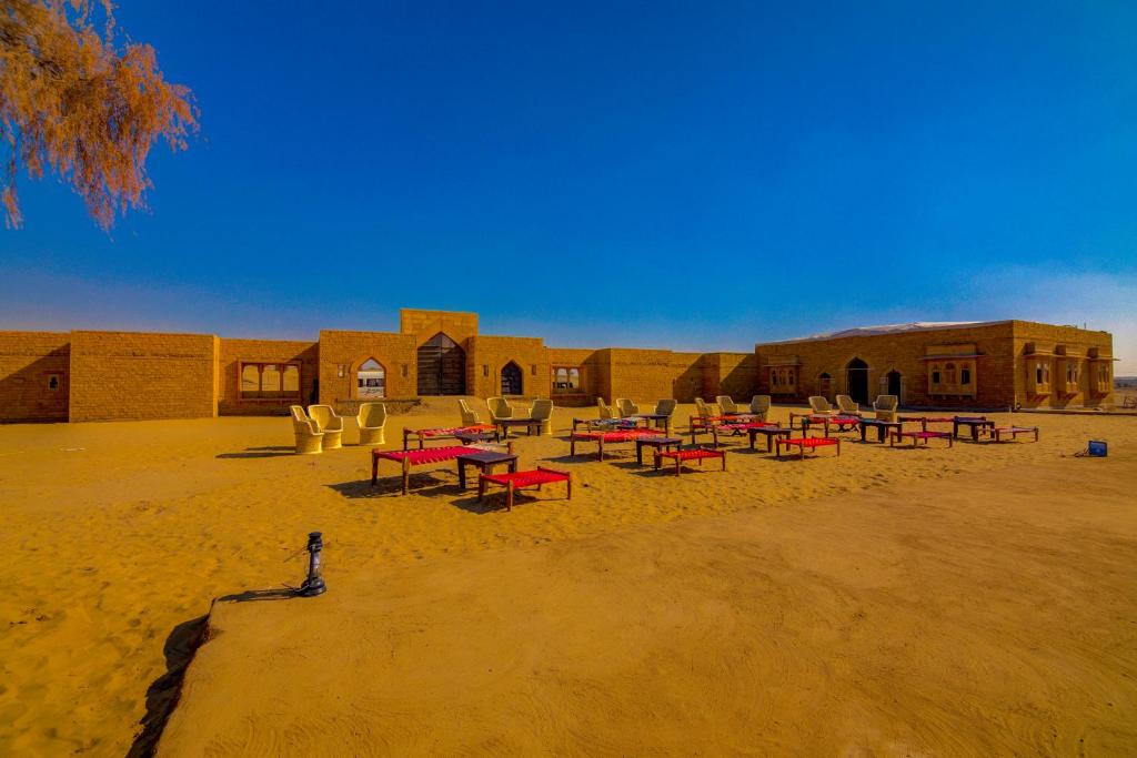 Fotografie z fotogalerie ubytování The Kafila Desert Camp v destinaci Sām
