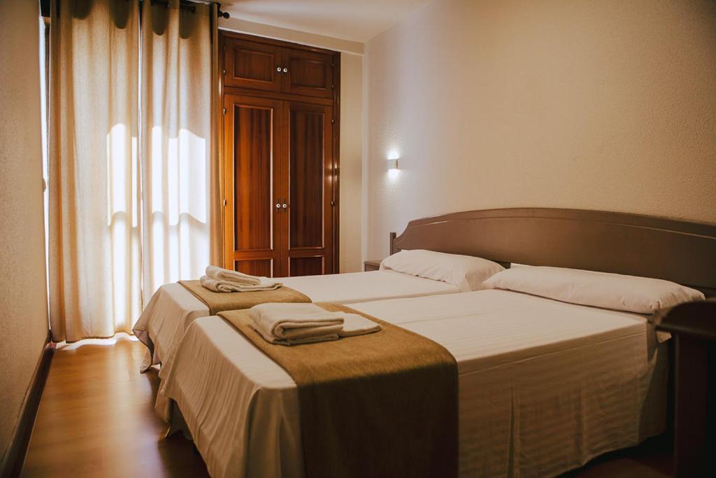 Hotel&Bar Ducay - Chambre Lits Jumeaux