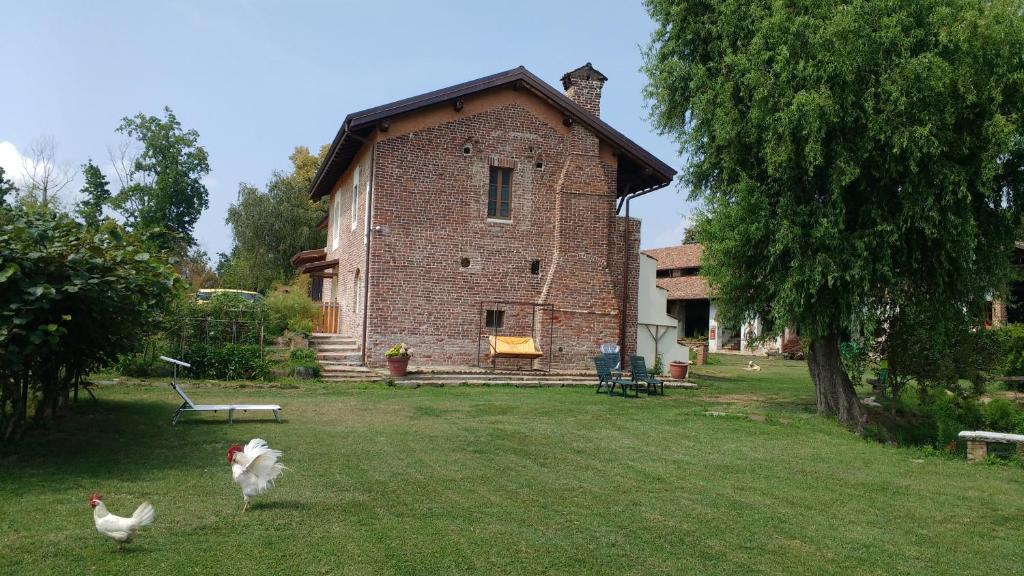 Ogród w obiekcie Agriturismo Cascina Poscallone