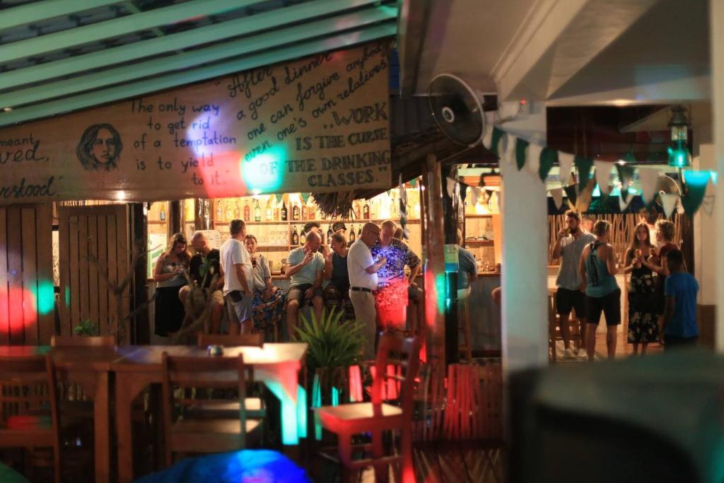 Gallery image of Happy bay in Weligama