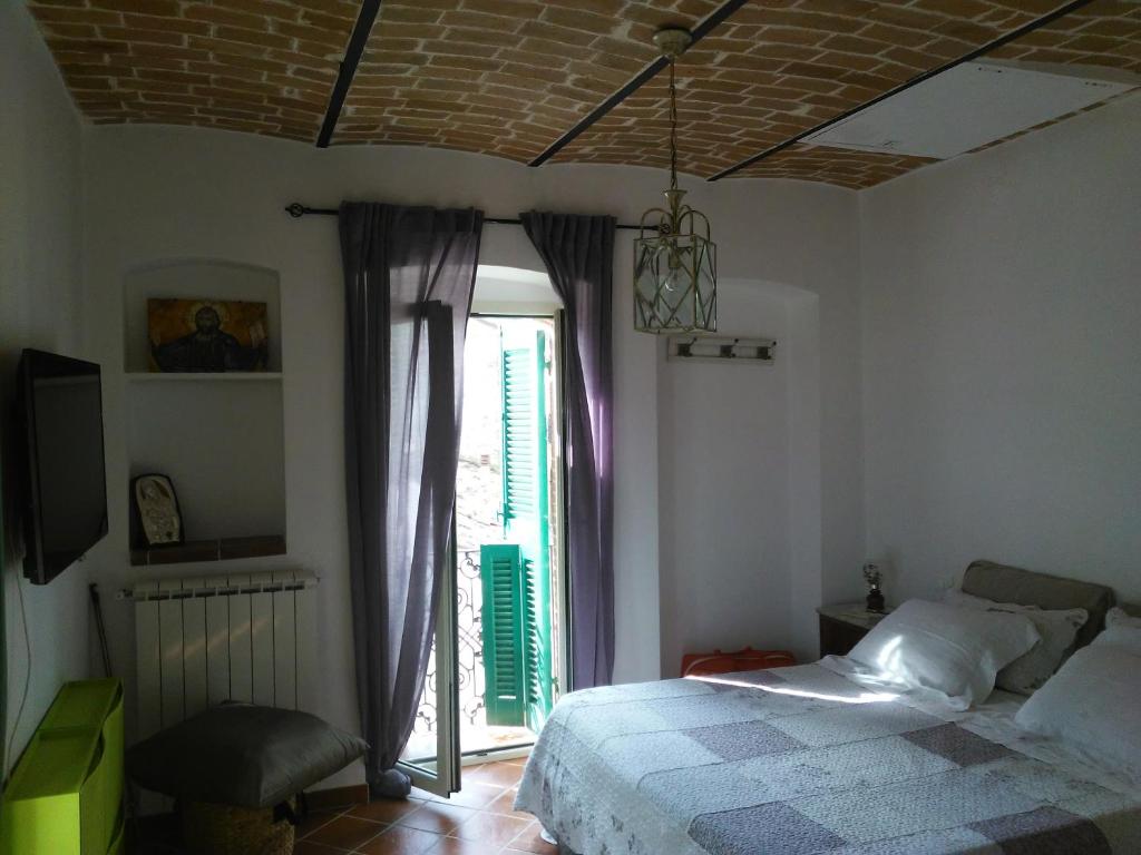 Säng eller sängar i ett rum på Abruzzo Villa Santa Maria Torretta Donna Anna