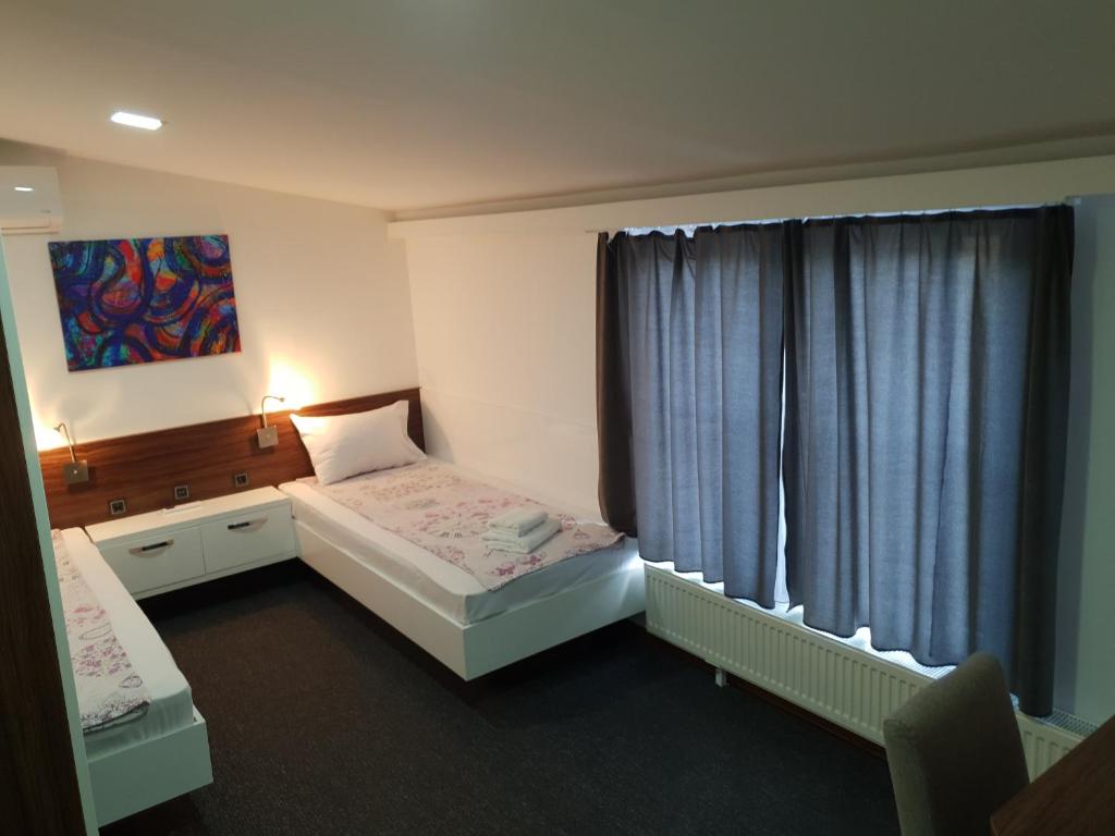 Garni Hotel Niš City View - Resim 41