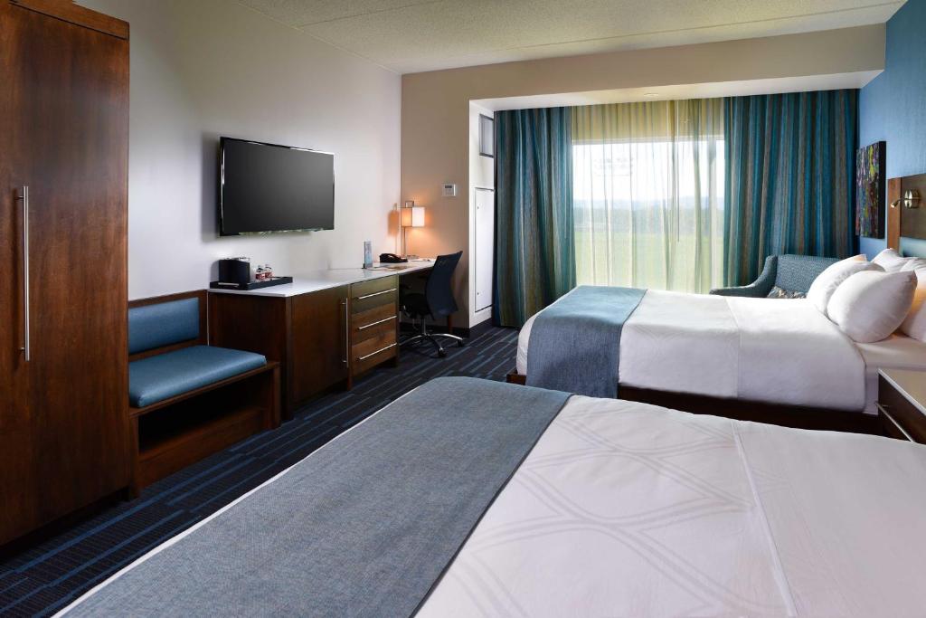 Tioga Downs Casino and Resort - Queen Room - Disability Access