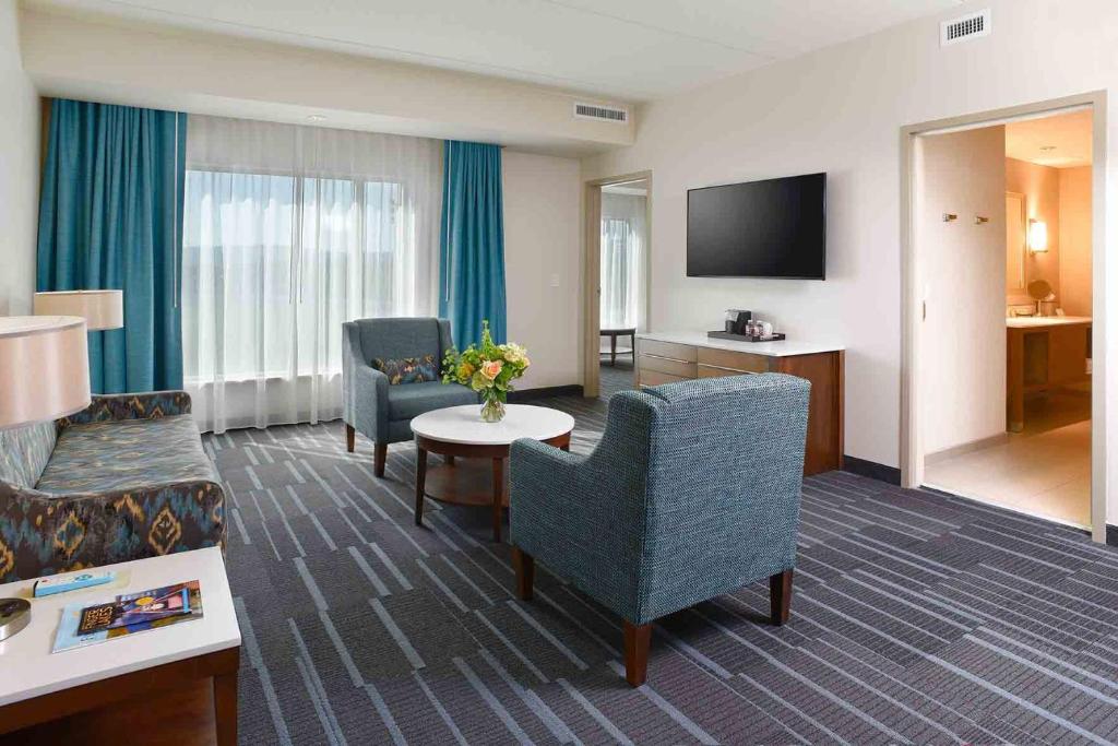 Tioga Downs Casino and Resort - Deluxe Junior Suite
