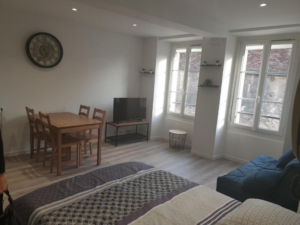 Inobello proche Chateau Chantilly Parc Asterix - Studio Apartment