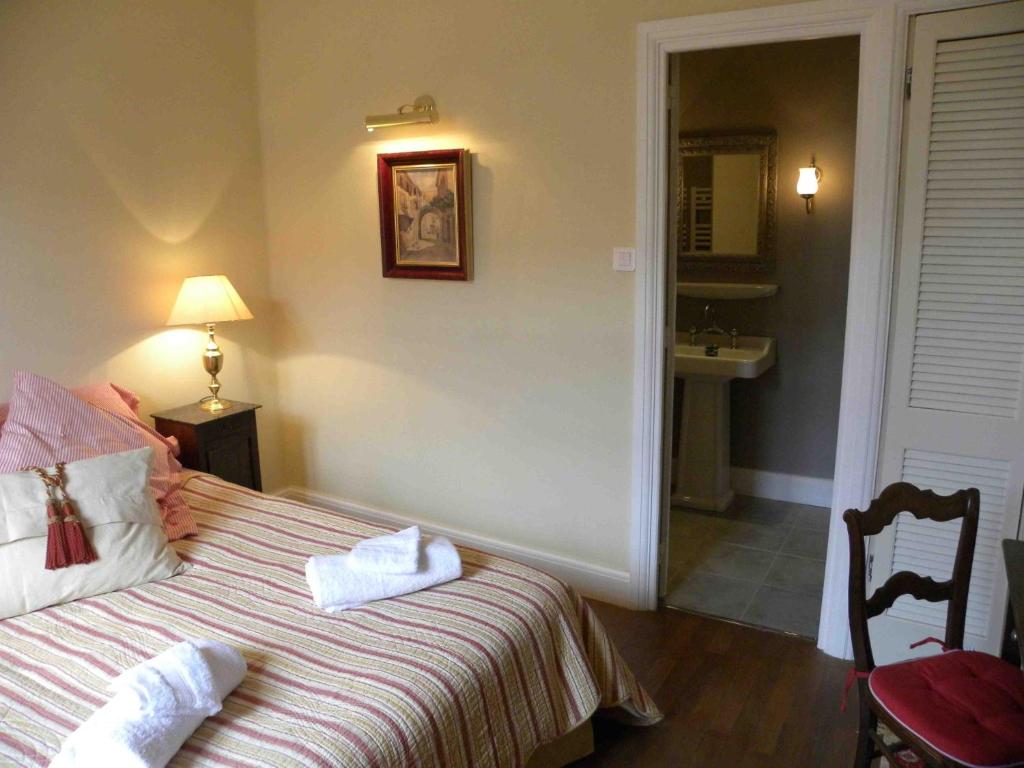 Le Logis Alexandra BnB - Habitación Doble Con Baño Privado