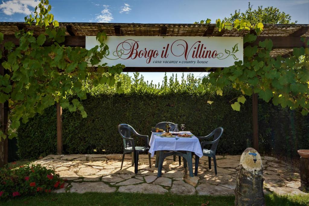 Vonkajšia záhrada v ubytovaní Borgo Il Villino