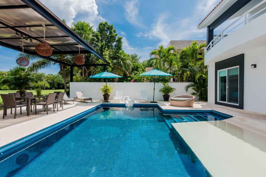 LUXURY POOL & BEACH HOUSE AT THE MAYAN RIVIERA