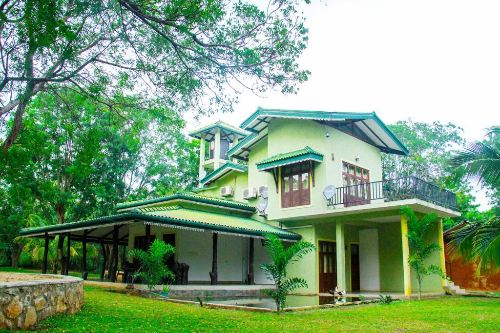 Gallery image of Yala Way Hide Resort in Tissamaharama