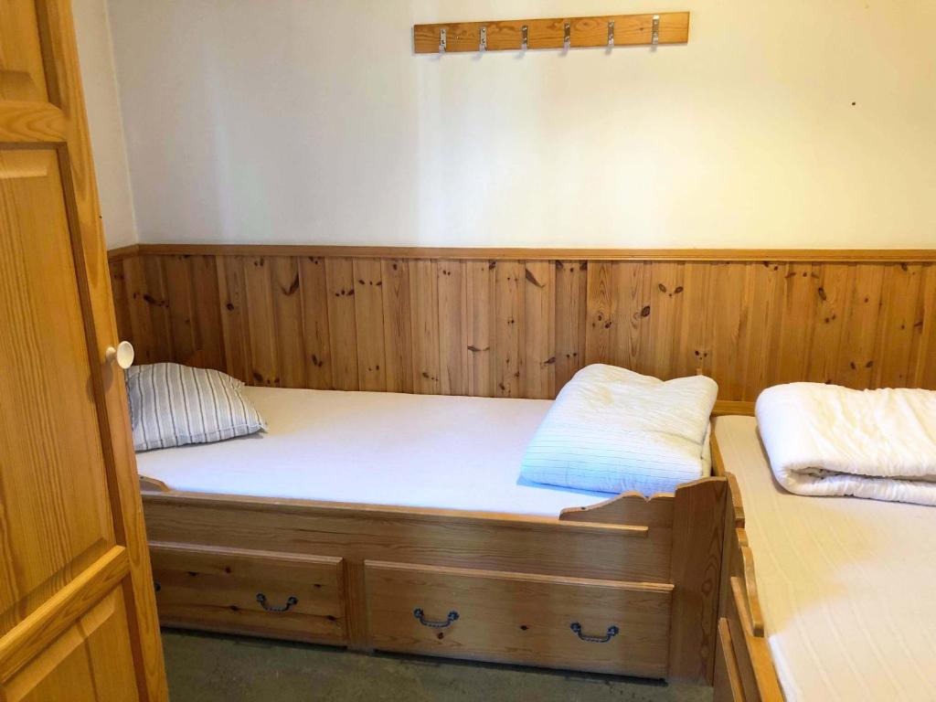 Postel nebo postele na pokoji v ubytování First Camp Enåbadet - Rättvik