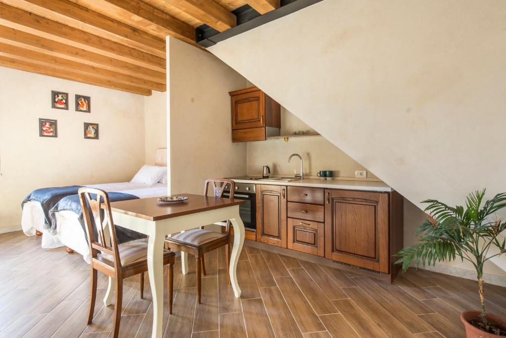 Conte Federico Apartments - 5