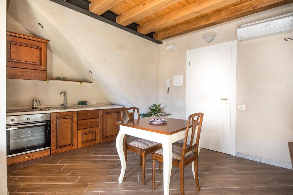 Conte Federico Apartments - 3