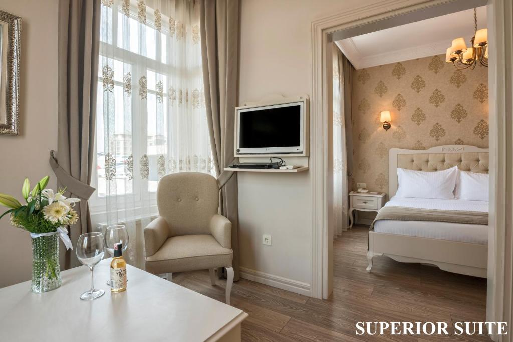 Louis Appartements Galata - 13