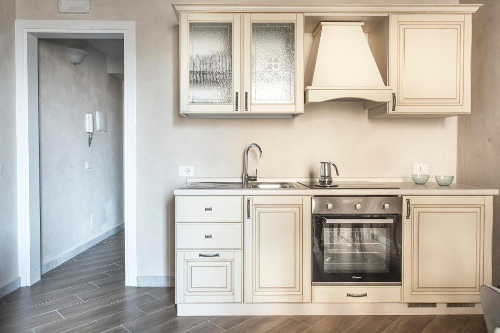 Conte Federico Apartments - 6