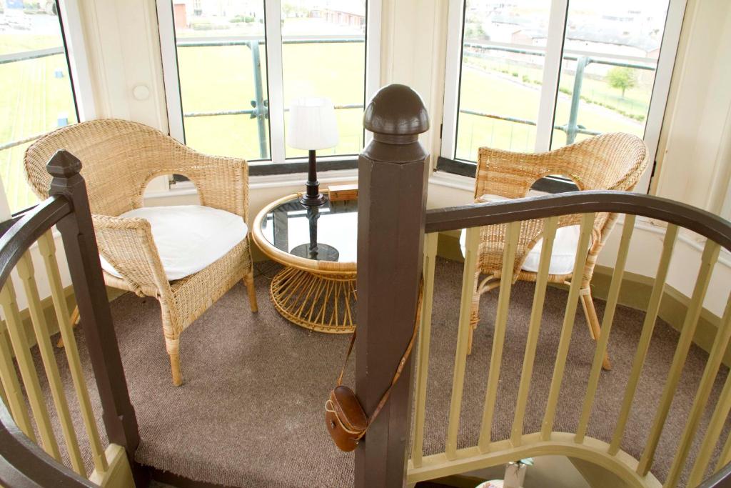 Duke Of Cornwall Hotel - Deluxe Double Room