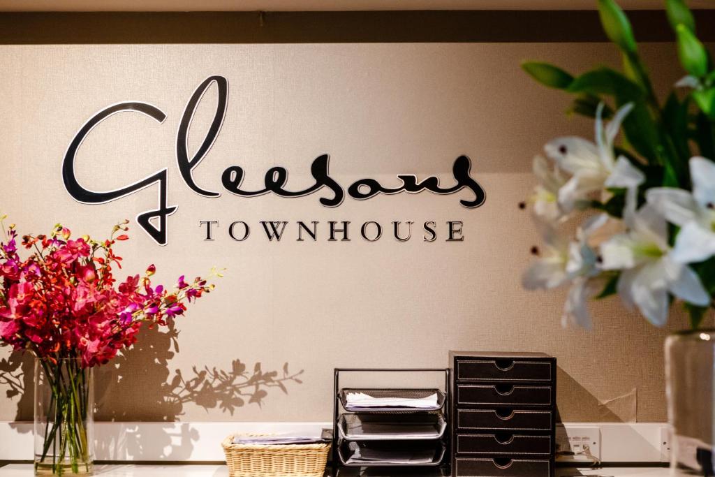 Certifikát, hodnocení, plakát nebo jiný dokument vystavený v ubytování Gleesons Townhouse Booterstown