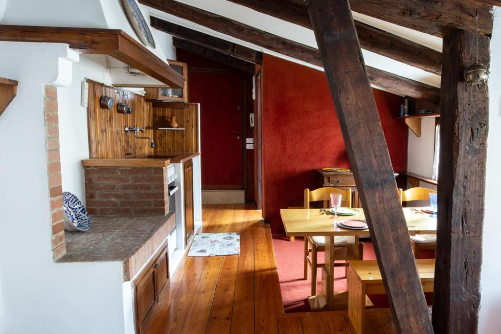 Posedenie v ubytovaní Piazza San Marco - Cozy and warm apartment
