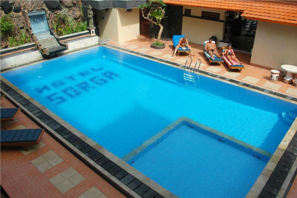 Bazén v ubytování Hotel Sorga Cottages nebo v jeho okolí