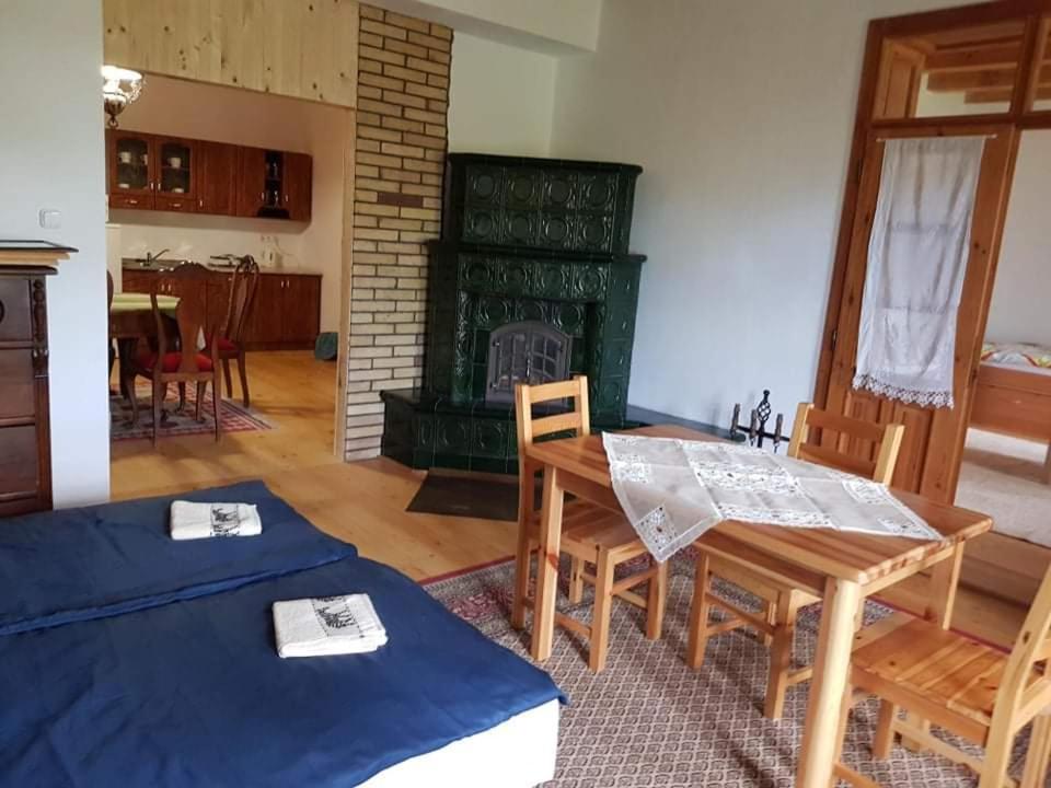 A kitchen or kitchenette at Garábi Udvarház