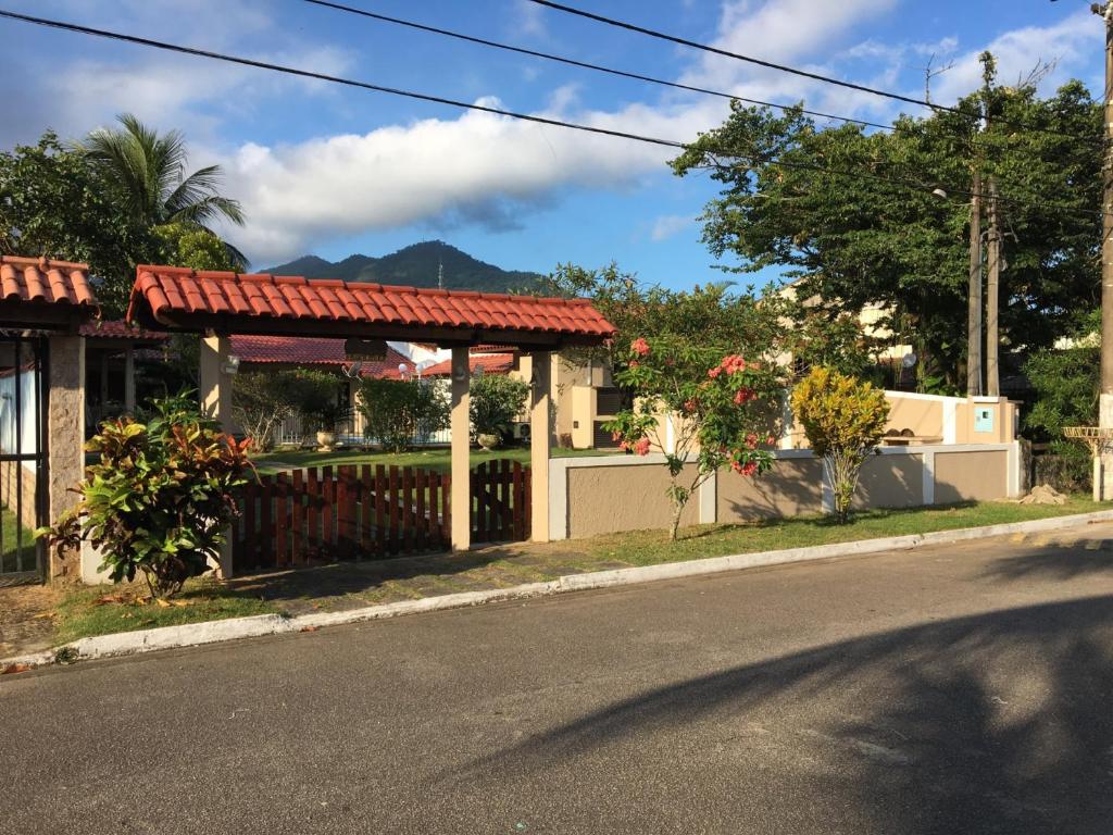  Casa Garatucaia no Condomínio Sociga