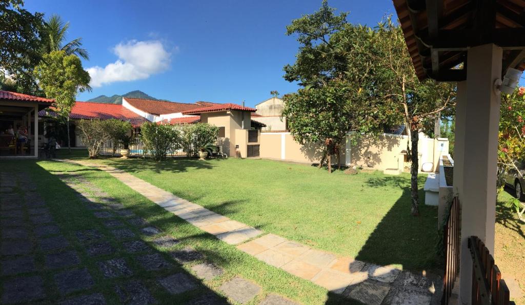  Casa Garatucaia no Condomínio Sociga