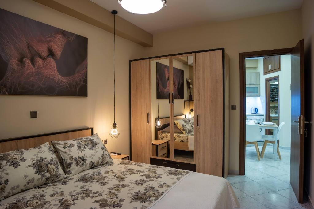 Postel nebo postele na pokoji v ubytování First View Apartment