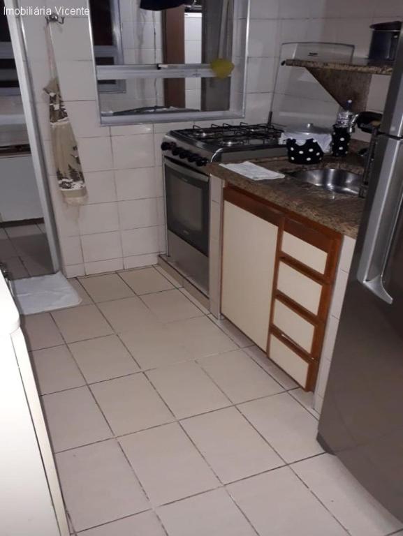  Apartamento temporada Guarujá