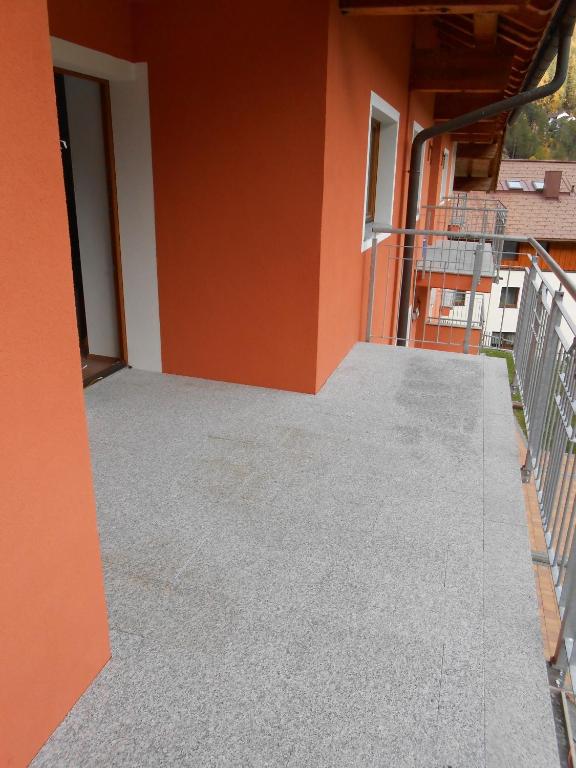 Budova, v ktorej sa apartmán nachádza