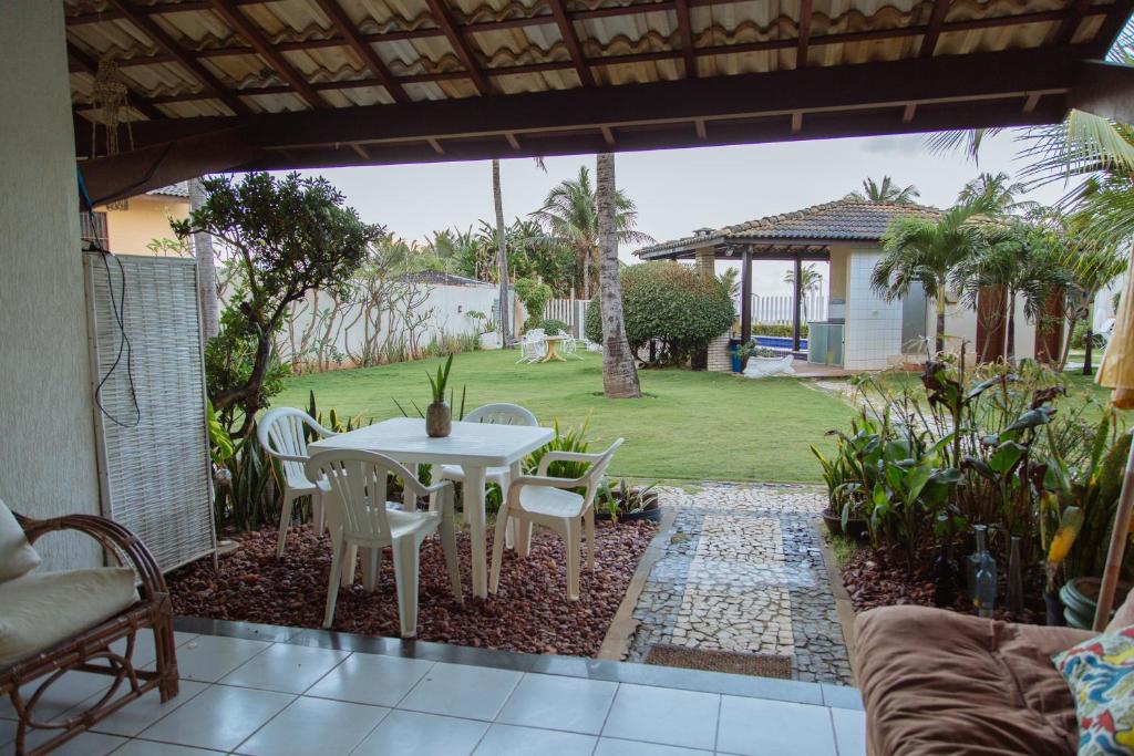  Beachfront Salvador Village House