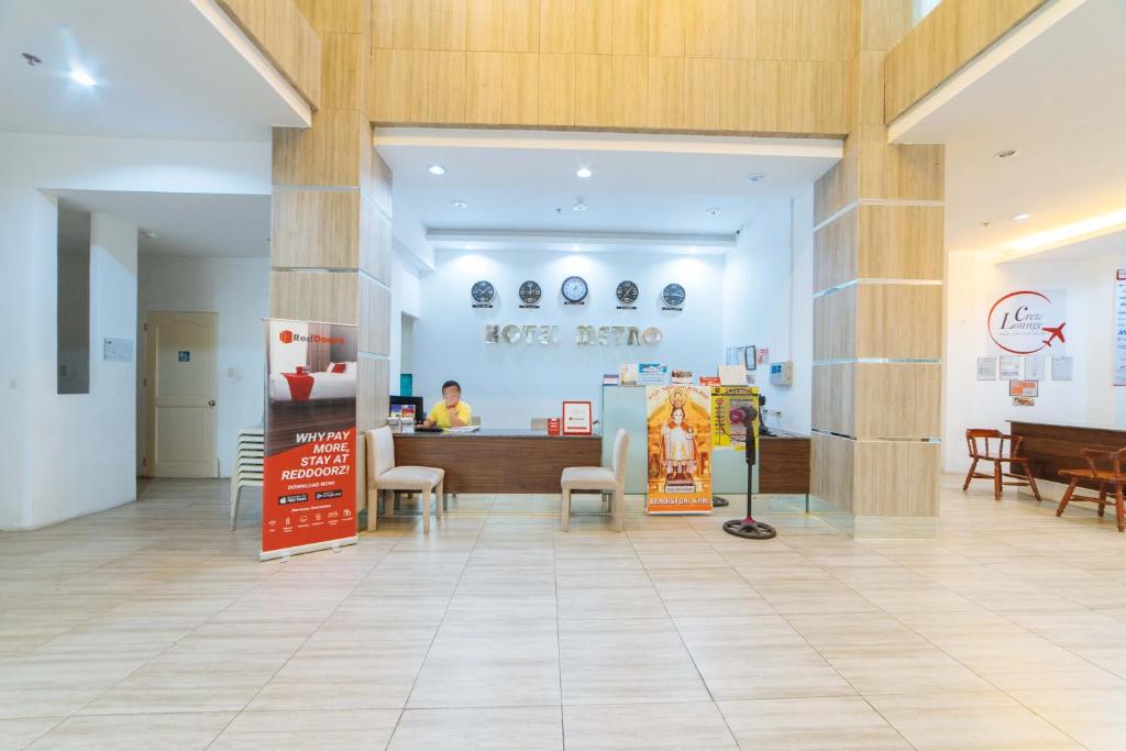 Posezení v ubytování RedDoorz Plus at Hotel Metro Kalibo