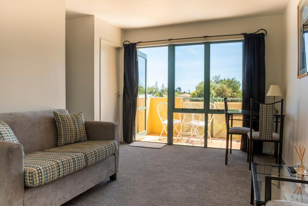 Tuscany Gardens Motor Lodge - Resim 18