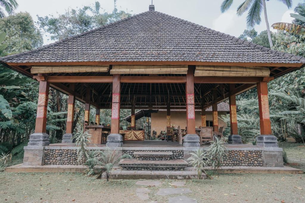 Zahrada ubytování Saridevi Ecolodge