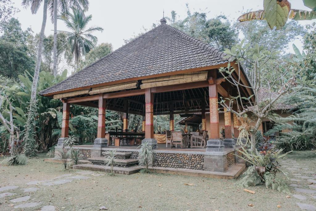 Zahrada ubytování Saridevi Ecolodge