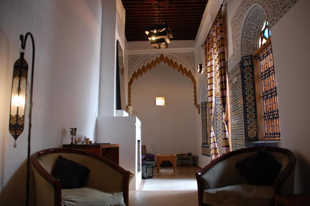Posezení v ubytování Riad Dar Soufa