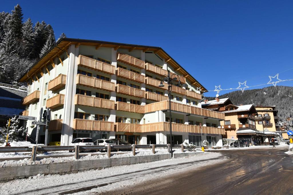 EMERALD CENTRALE, Madonna di Campiglio — foto della struttura 5