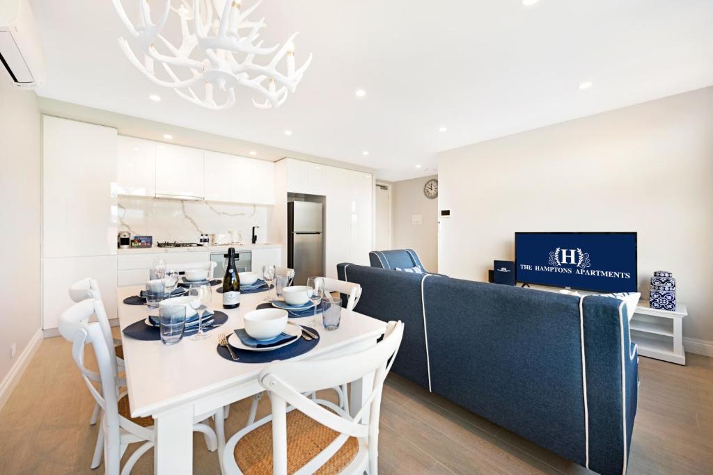 The Hamptons Apartments - St Kilda - One-Bedroom Apartment
