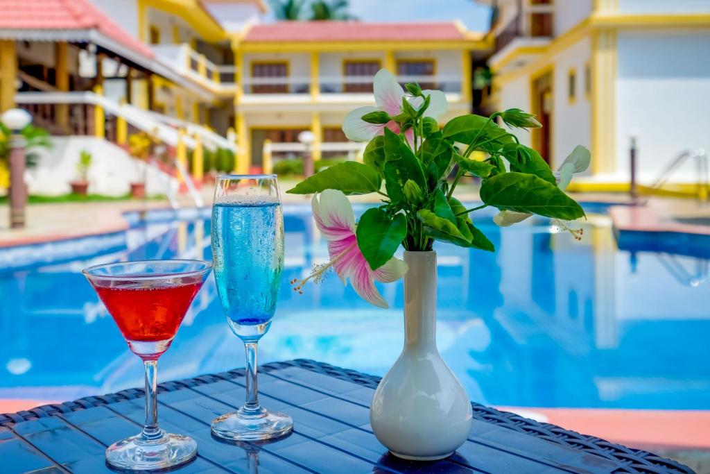 Bazén v ubytování Spazio Leisure Resort, Goa nebo v jeho okolí