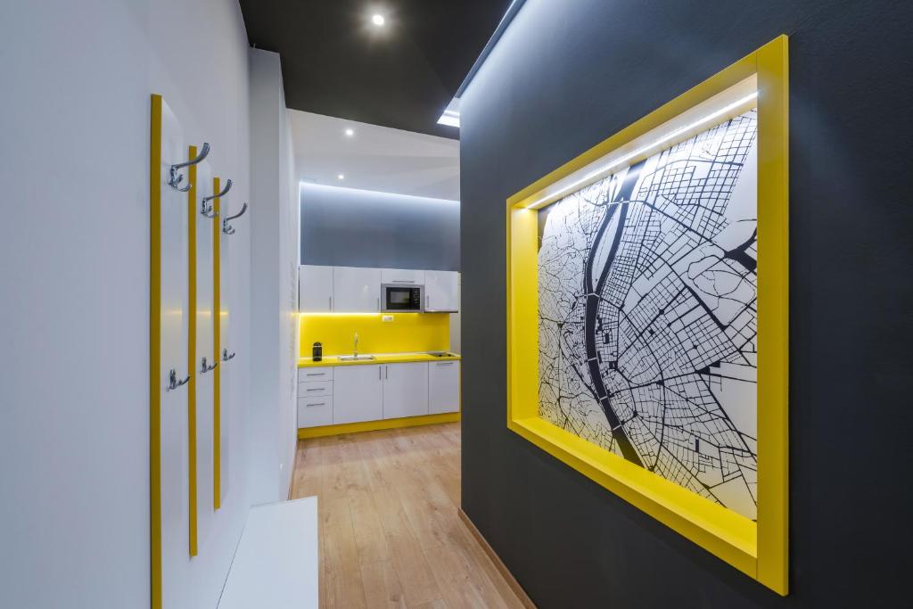 Posteľ alebo postele v izbe v ubytovaní Amber / Navy Design Apartments with A/C