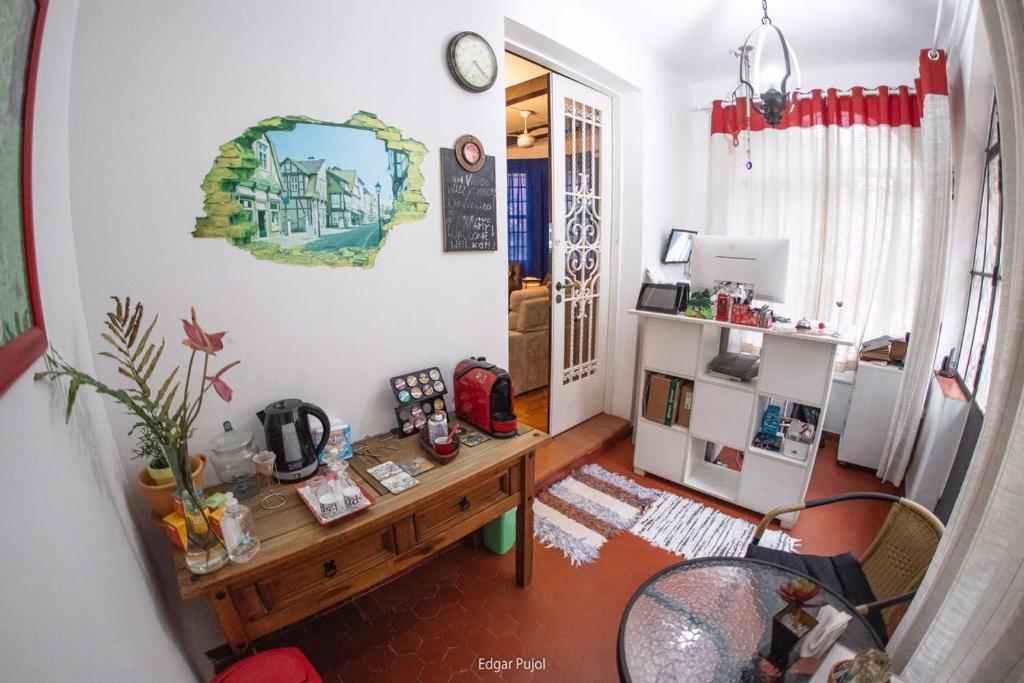 Posezení v ubytování Casa Hostel Petrópolis