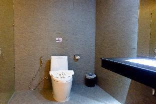 SIGNATURE HOTEL