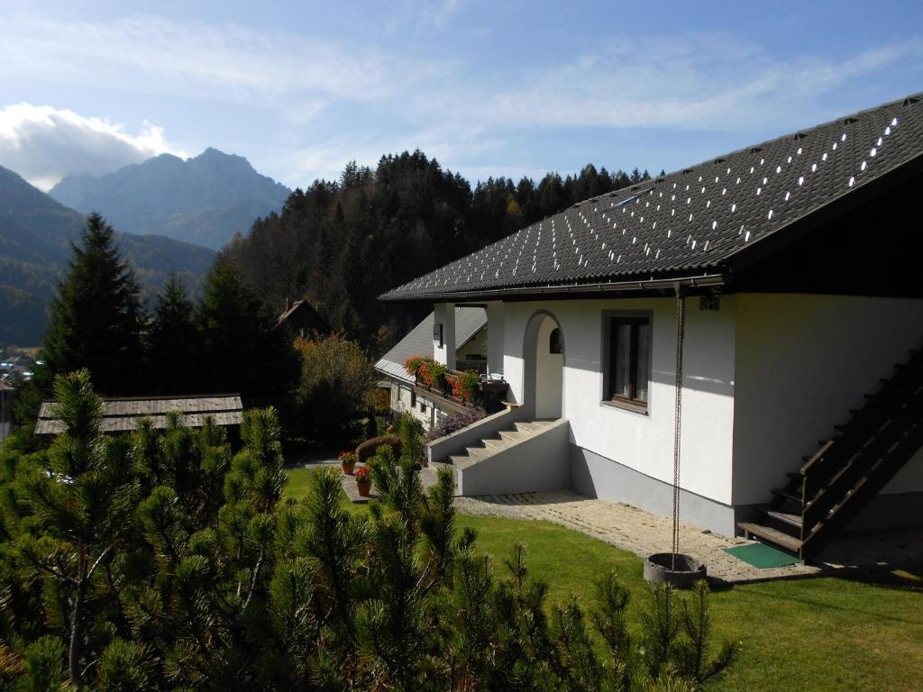 Nespecifikovaný výhled na hory nebo výhled na hory při pohledu z apartmánu