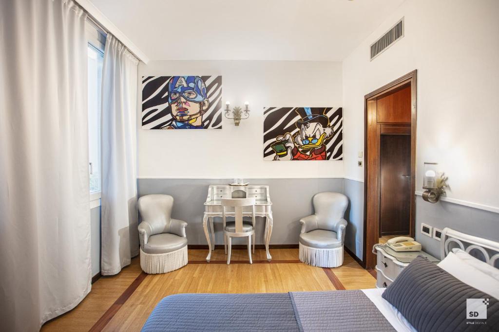 Admiral Hotel - Resim 23