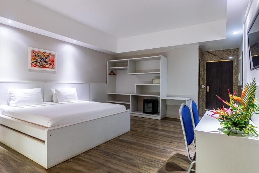  Nauticomar Resort All Inclusive & Beach Club