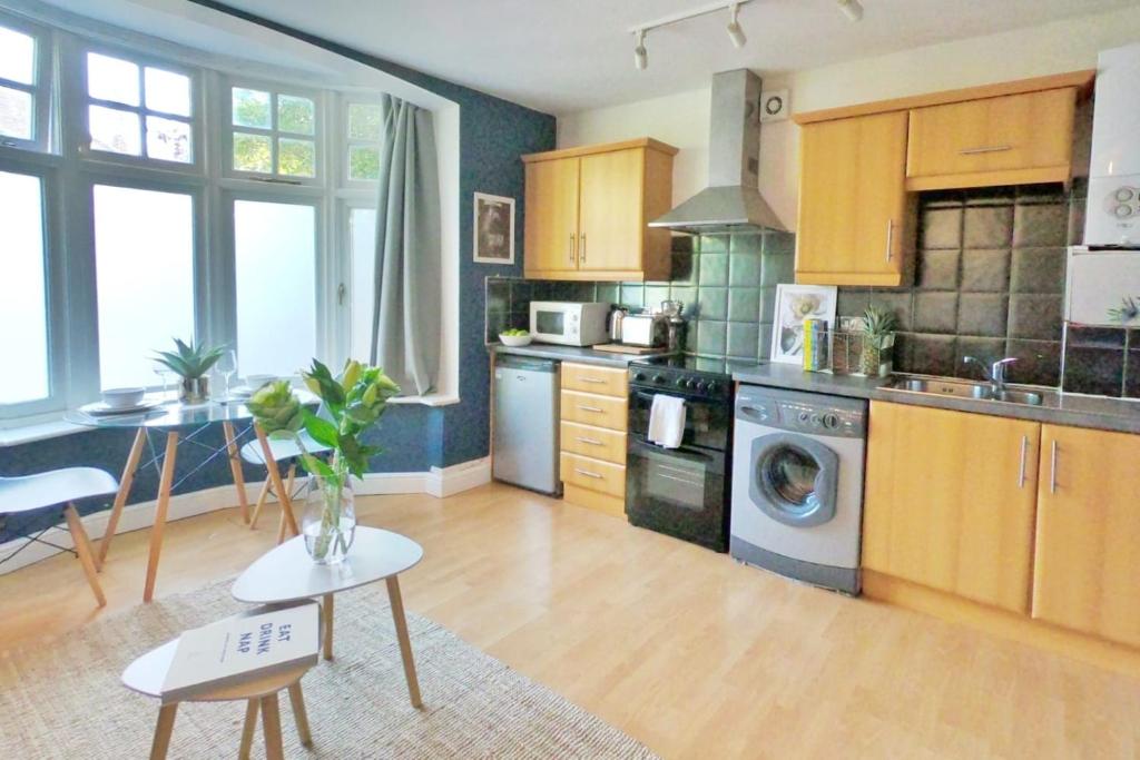 Tranquil, Charming & Delightful Oxford Apartment - One-Bedroom Apartment