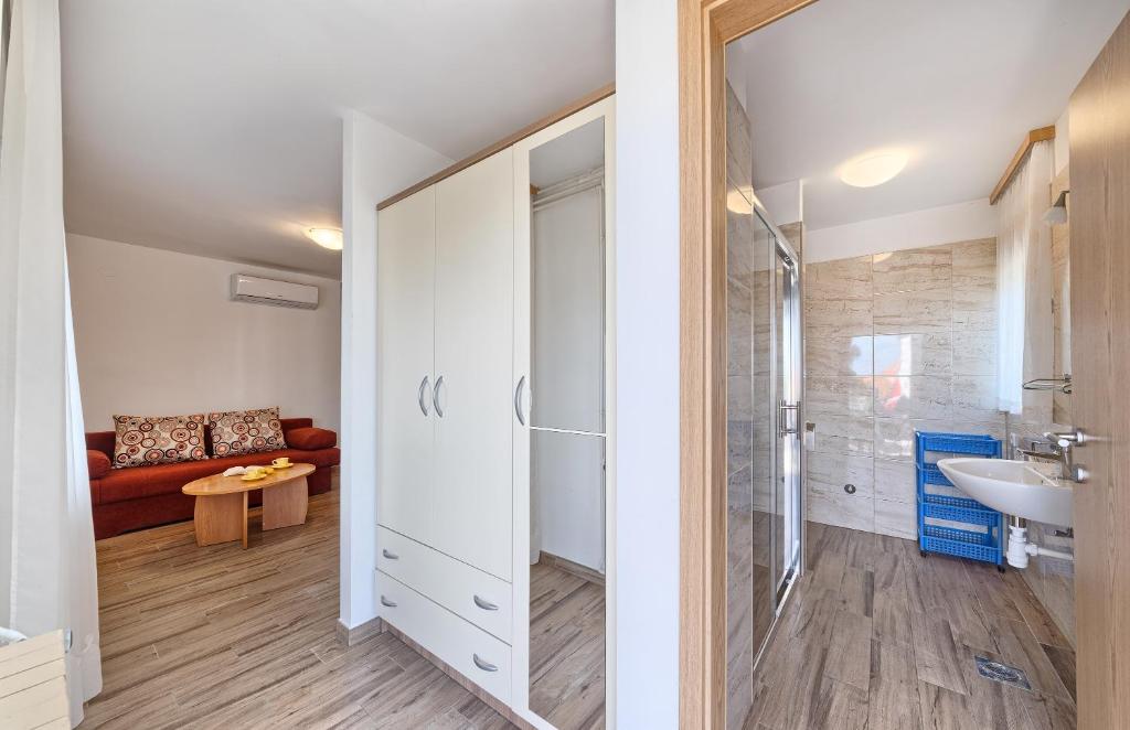 Koupelna v ubytování Apartmani MARINA