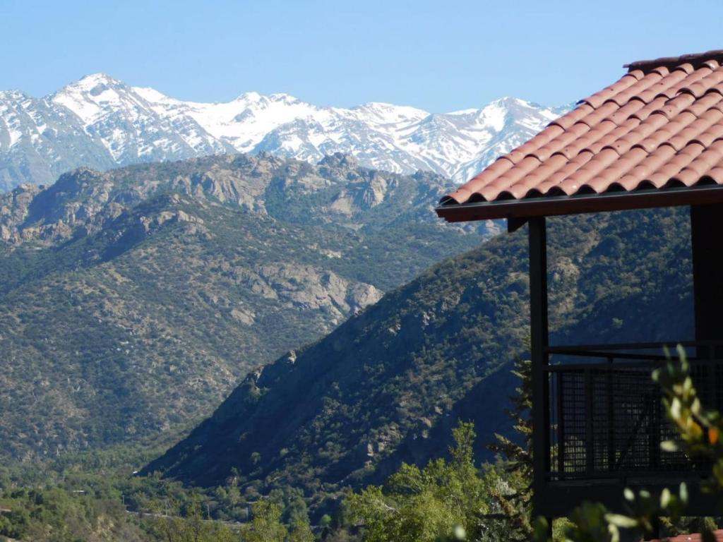 Nespecifikovaný výhled na hory nebo výhled na hory při pohledu z bed and breakfast