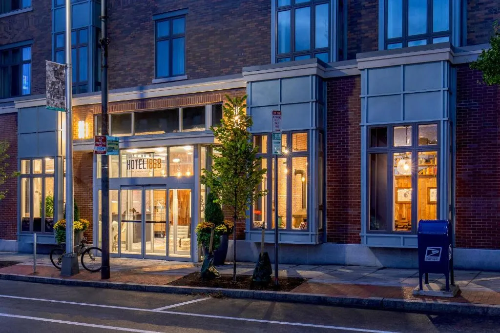 Hotel 1868 in Somerville