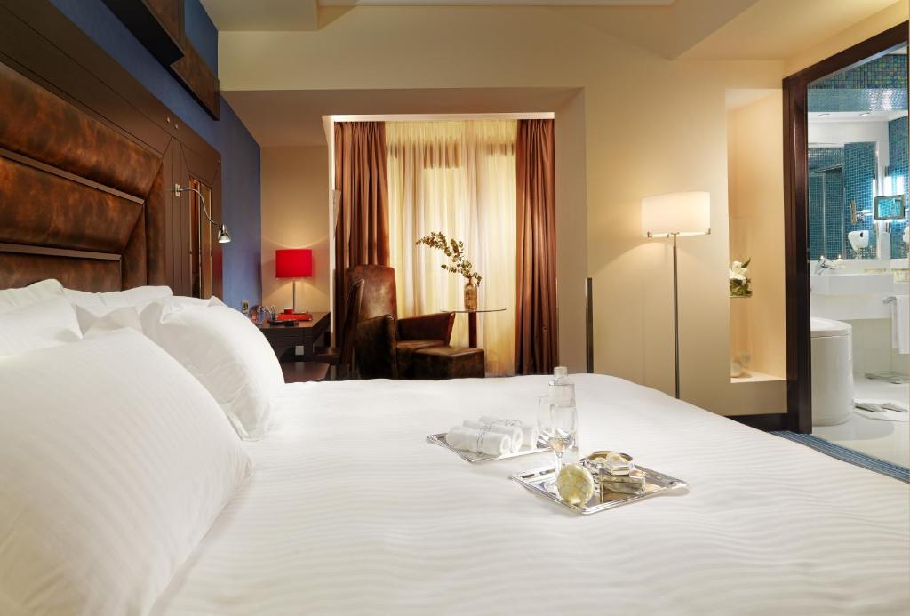 Crowne Plaza Athens City Centre by IHG - Resim 29