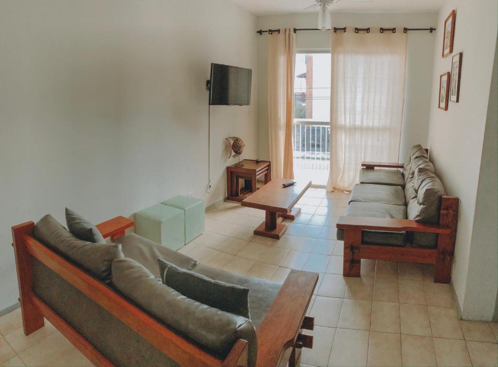  Apartamento em Ubatuba 50m do mar Praia Grande