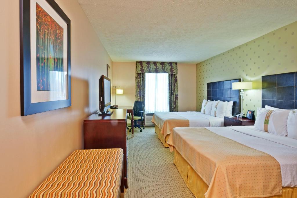 Holiday Inn Bloomington-University Area, an IHG Hotel - 